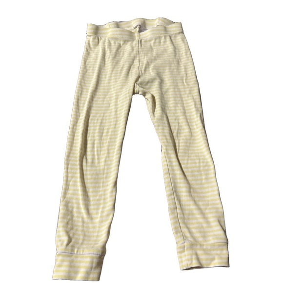 Yellow Disney Belle 2 Piece GAP Pyjamas Size 3T - Picture 10 of 13